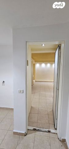 יחידת דיור, החרוב, כפר יונה