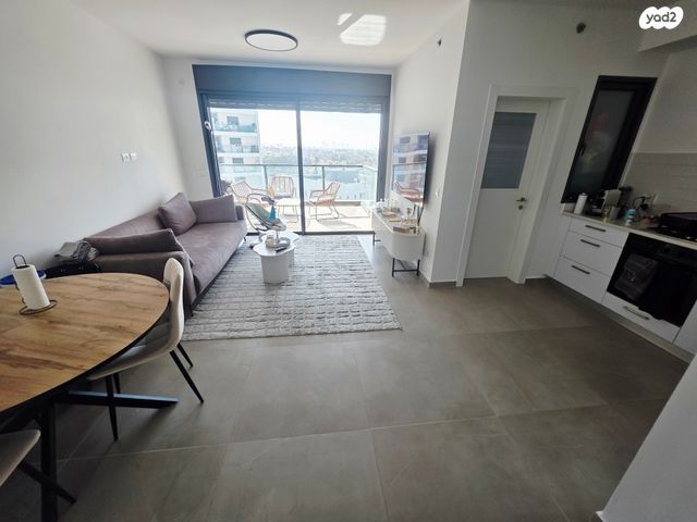 דירה, בר כוכבא, הרצליה