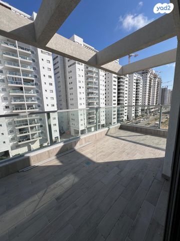 דירה, דרך ארץ, עיר היין, אשקלון