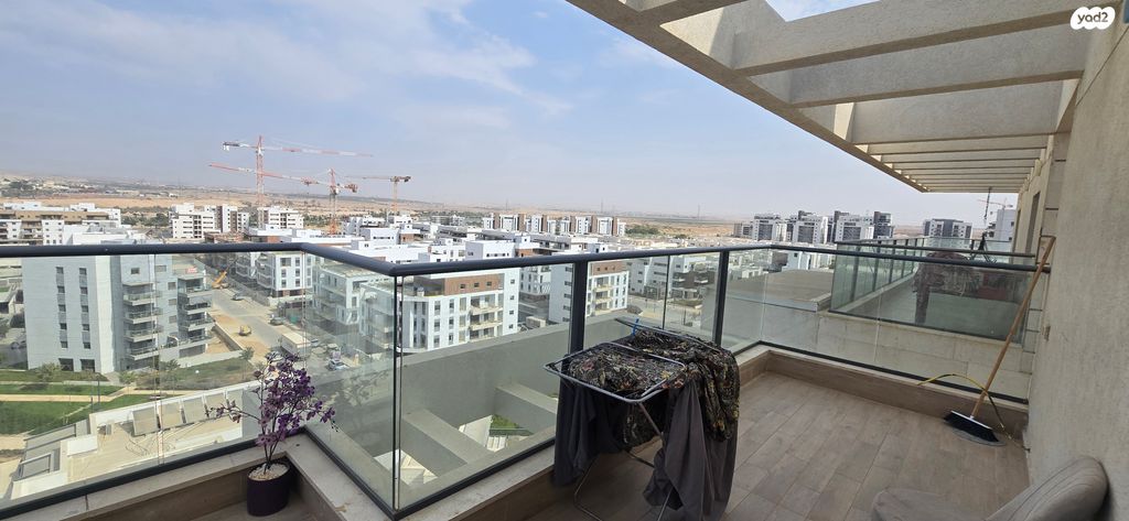 גג/ פנטהאוז, נחל קדרון, פארק הנחל, באר שבע