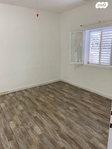 דירה, נווה יהושע, נווה יהושע, ערמונים, רמת גן