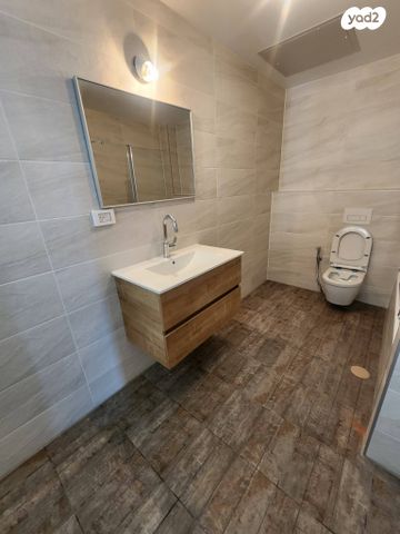 דירה, הצנחנים 15, נווה שרת, תל אביב יפו