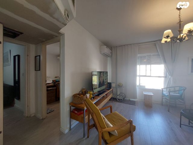 דירה, אדמונית 19, גני אביב, לוד