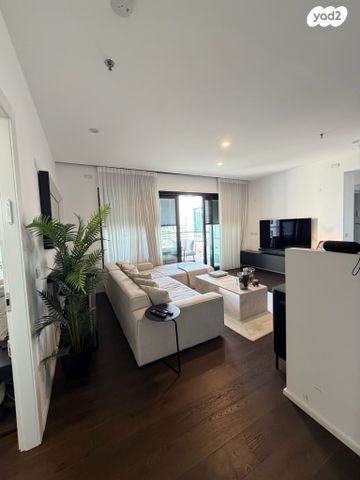 דירה, ניסים אלוני 2, צמרות איילון, פארק צמרת, תל אביב יפו