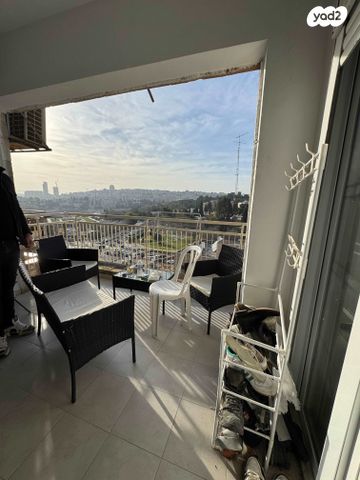 דירה, גבעת הורדים, רסקו, ירושלים