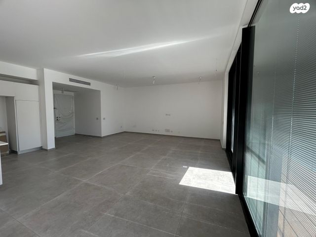 דירה, ליסין, הצפון החדש - כיכר המדינה, תל אביב יפו