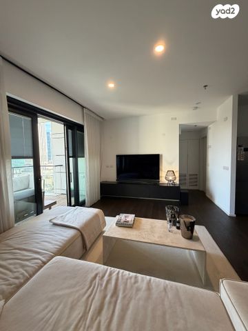 דירה, ניסים אלוני 2, צמרות איילון, פארק צמרת, תל אביב יפו