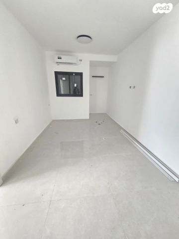 דו משפחתי, דוד רמז, קרית אלון, פתח תקווה