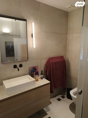 דירה, הנביאים 26, הצפון הישן - דרום, תל אביב יפו