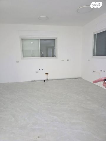 בית פרטי/ קוטג', עמירם, פרדס חנה כרכור