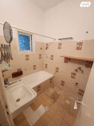 דירה, סוקולוב, מרכז, הרצליה