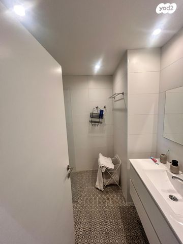 דירה, פרופ' שור, תל אביב יפו