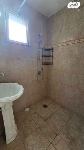 דירה, קיבוץ גלויות 80, גבעת שרה, נהריה