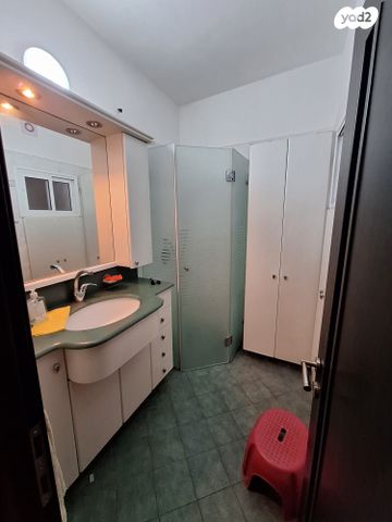 גג/ פנטהאוז, חביבה רייק, לב העיר, בת ים