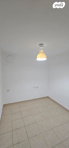 יחידת דיור, החרוב, כפר יונה