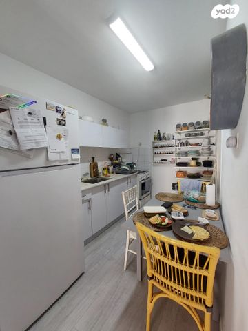 דירה, אדמונית 19, גני אביב, לוד