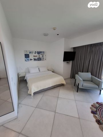 דירה, השונית, מרינה, הרצליה