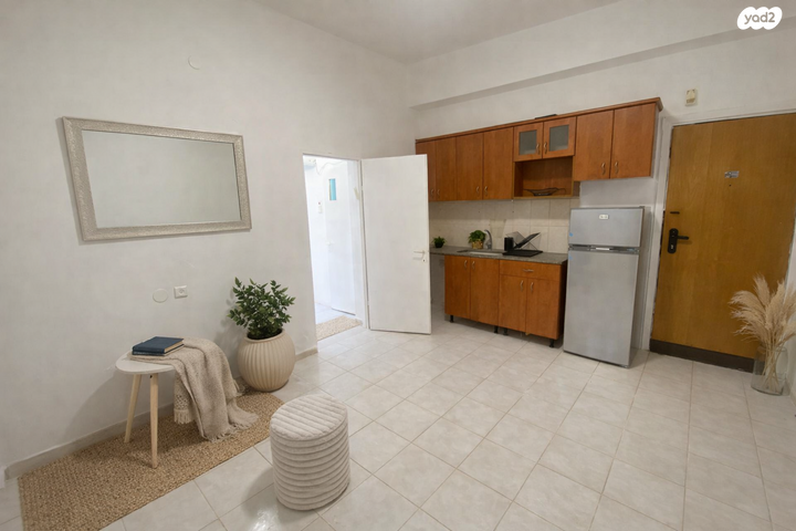 ארלוזורוב 100