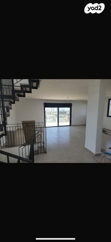 גג/ פנטהאוז, צבי פרנק, קדמת ראשון, ראשון לציון