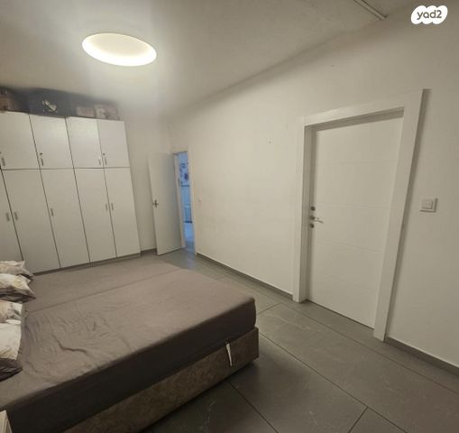 דירה, הרב כהנמן 42, מרכז העיר, בני ברק