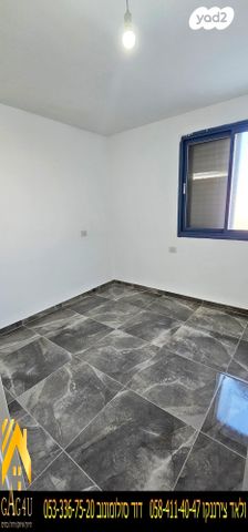 דירה, הרב עובדיה יוסף, מגדל אור, מגדל העמק