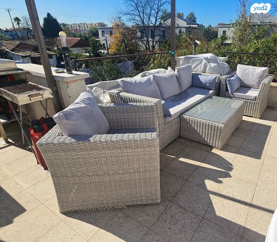 יחידת דיור, גבעת אוויה, יהוד מונוסון