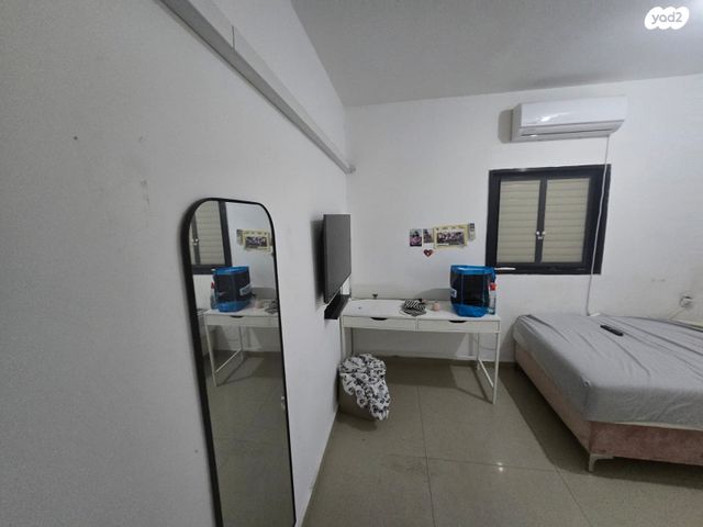 דירה, הכובש, רמב"ם, ראשון לציון