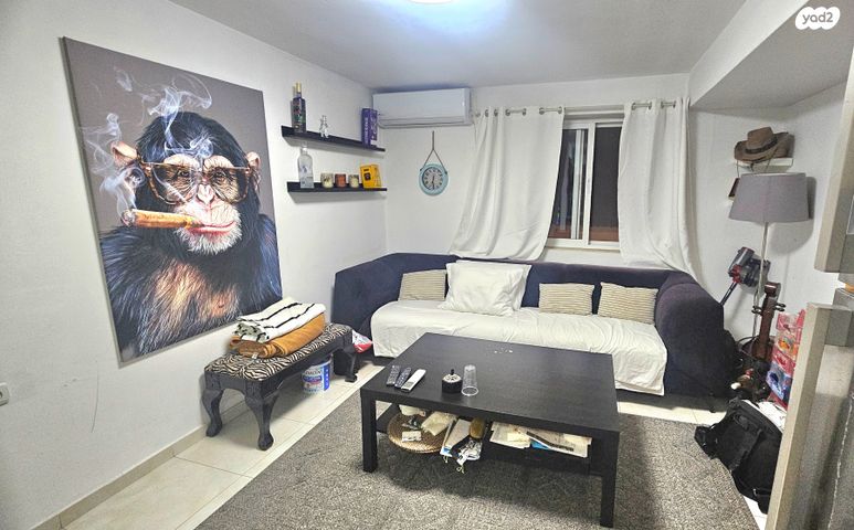 יחידת דיור, גבעת אוויה, יהוד מונוסון