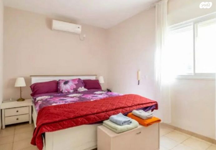 דירה, מקס נורדאו, עיר, מרכז העיר, נהריה