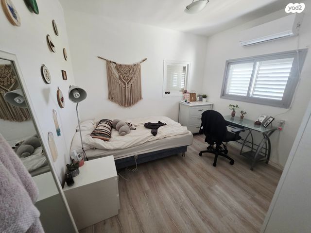 דירה, הרצליה