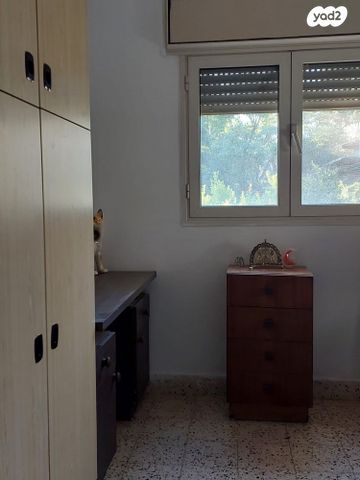 דירה, דרך הפסגה, בית זית, בית זית