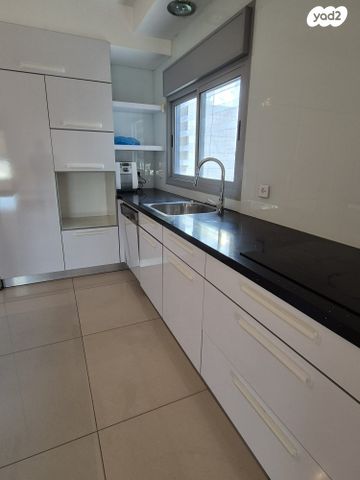 דירה, שא נס, פארק המושבה, באר יעקב