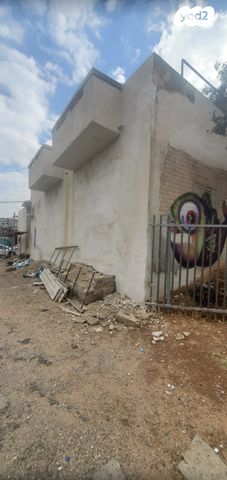 סמטת ענתבי 4