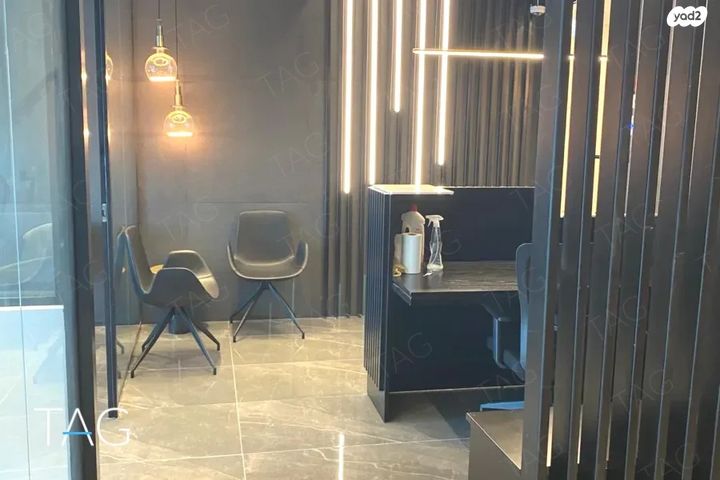 משרדים, דרך מנחם בגין 150, תל אביב יפו