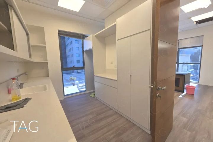 משרדים, מדינת היהודים 85, הרצליה