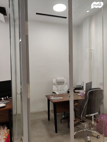 חנויות/ שטח מסחרי, דרך בן גוריון, הר שלום, בני ברק