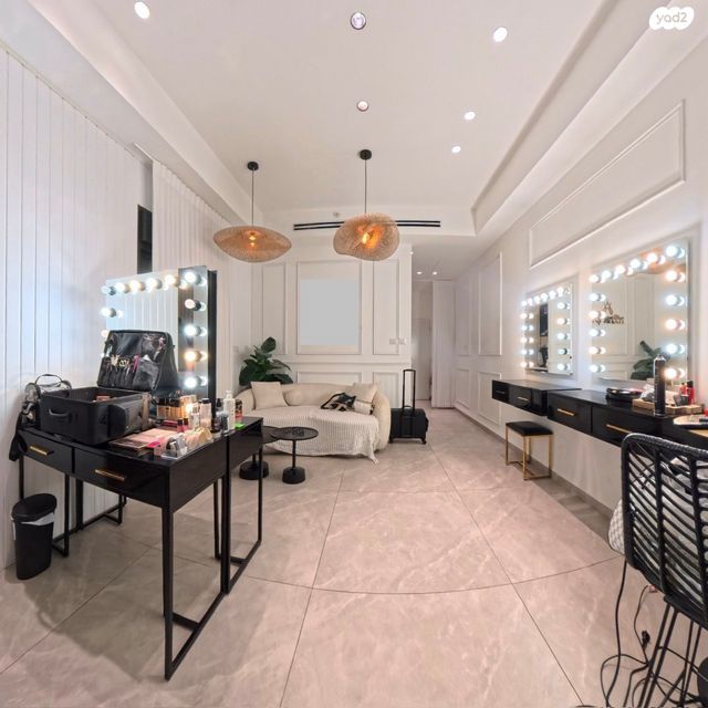 משרדים, עגנון, נהריה