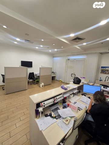 קליניקות, יוסף לישנסקי 27, מב"ת מערב, אזור תעשייה חדש, ראשון לציון