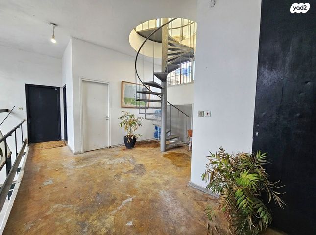 משרדים, בן אביגדור 16, מונטיפיורי, הרכבת, תל אביב יפו