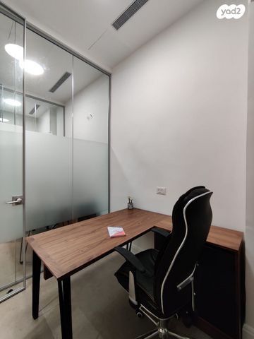 חנויות/ שטח מסחרי, דרך בן גוריון, הר שלום, בני ברק