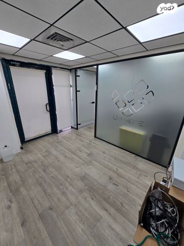 חנויות/ שטח מסחרי, שדרות ההסתדרות 25, צומת הקריות, חוף שמן, חיפה