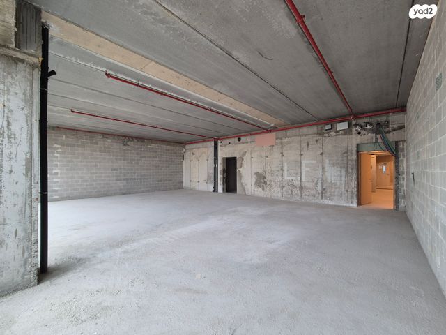 משרדים, החרש, הוד השרון