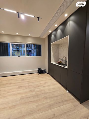 קליניקות, שדרות הפלי"ם 2, קרית הממשלה ע"ש רבין, חיפה