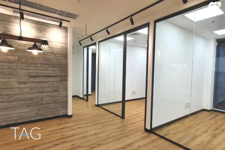 משרדים, יצחק שדה 8, תל אביב יפו