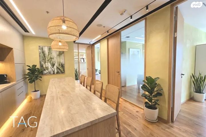 משרדים, תובל 40, בורסה, רמת גן