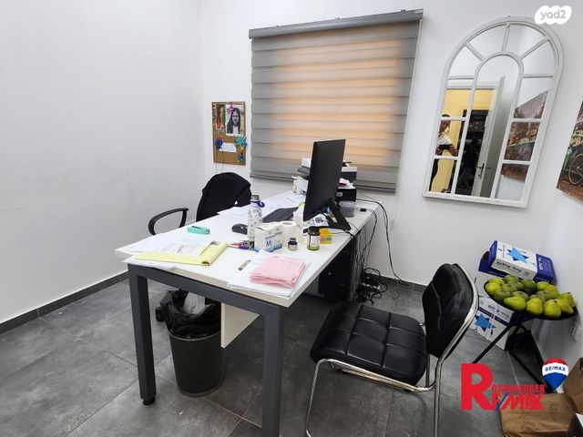 משרדים, המרכבה 19, אזור תעשיה ב, חולון