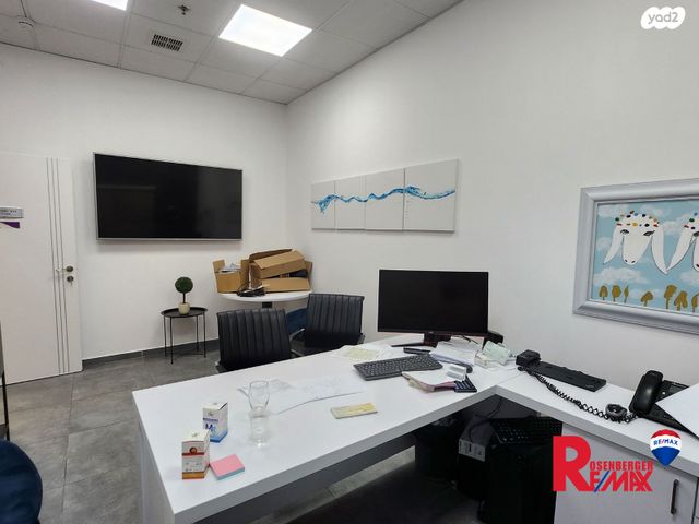 משרדים, המרכבה 19, אזור תעשיה ב, חולון