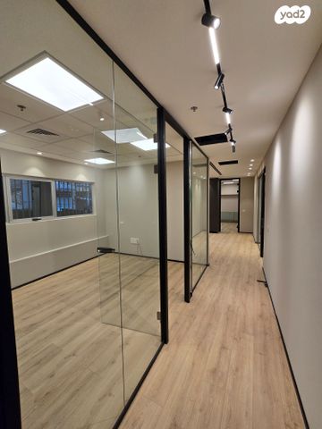 קליניקות, שדרות הפלי"ם 2, קרית הממשלה ע"ש רבין, חיפה