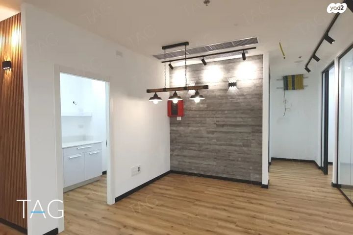 משרדים, יצחק שדה 8, תל אביב יפו