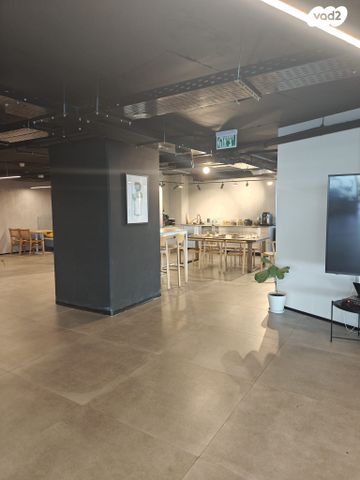 משרדים, דרך מנחם בגין 144, מונטיפיורי, הרכבת, תל אביב יפו